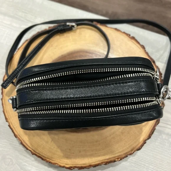 Tory Burch Mini Crossbody - Picture 3 of 9